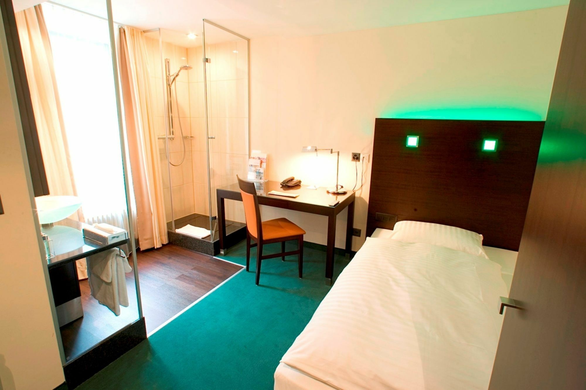Stay2Night Bs Zúrich Exterior foto